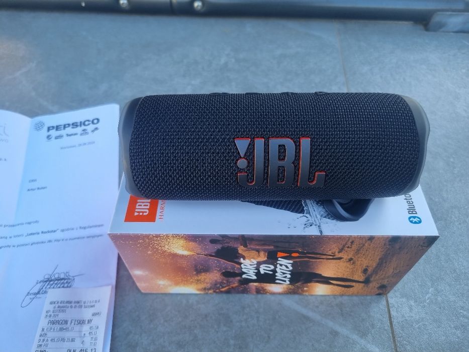 Jbl flip 6 w stanie  perfekcyjnym z gwaracja