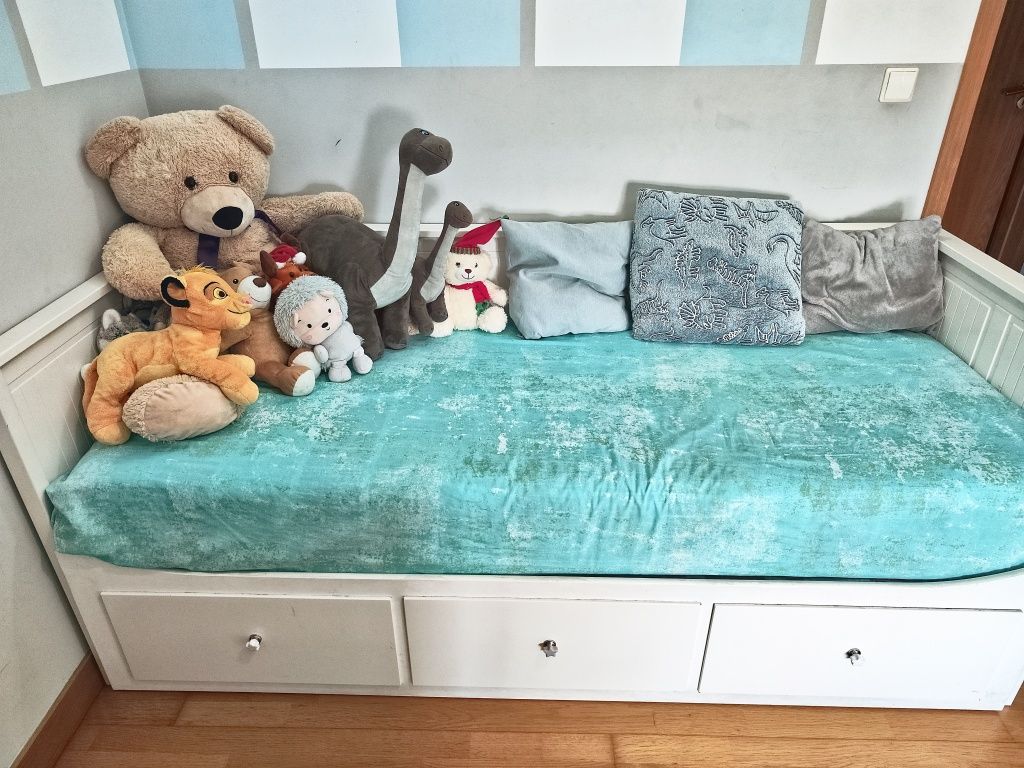 Cama individual / casal / sofá Hemnes - Ikea