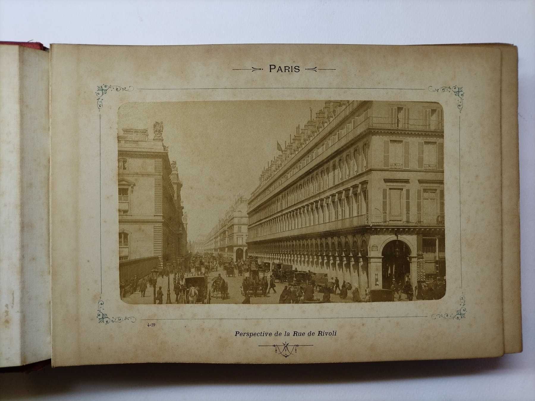 Álbum profissional de autor anónimo com 36 fotos de Paris, em 1889.