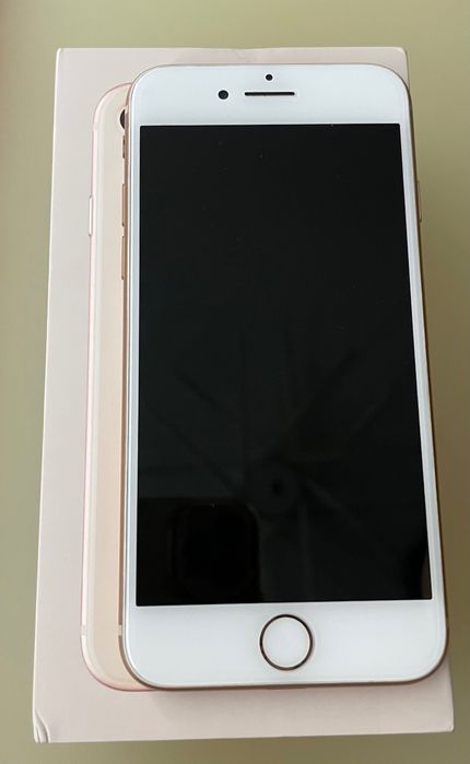iPhone 8 Gold, 64 GB бу+чохол