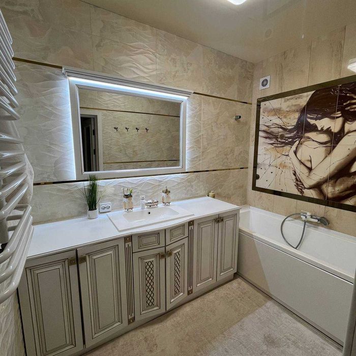 Продається шикарна 3-х кімнатна квартира в центрі з ремонтом