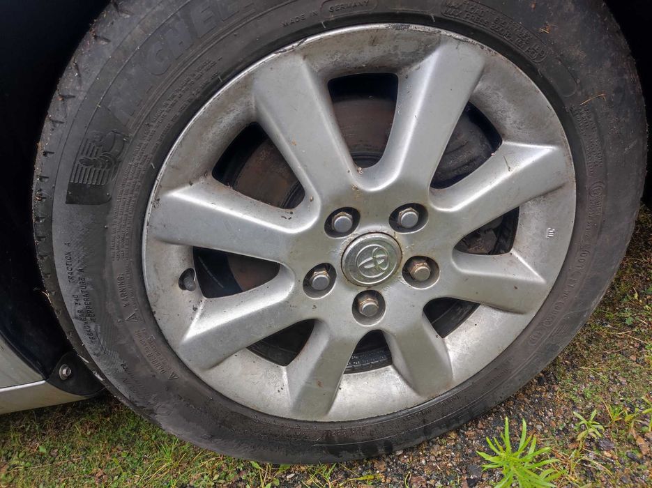 Felgi aluminiowe 16 5x114.3 Toyota Avensis T25 Verso