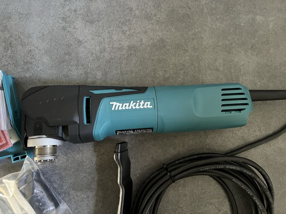 Мережевий реноватор Makita tm 3010C