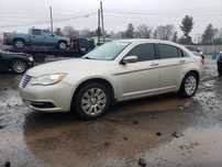 Chrysler 200 LX 2013