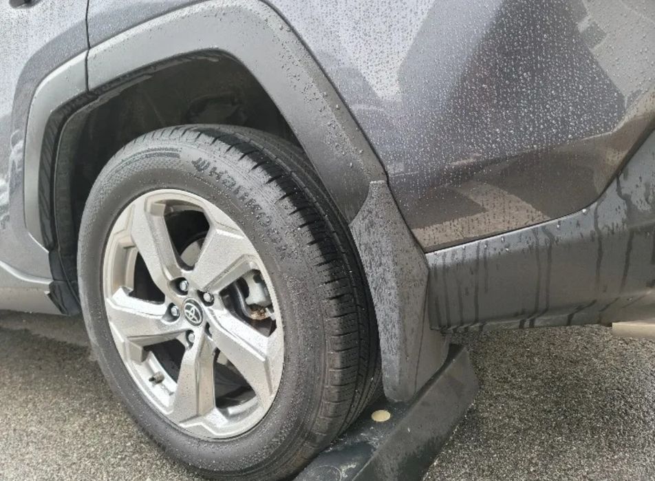 Брызговики Toyota RAV4 от 2019г