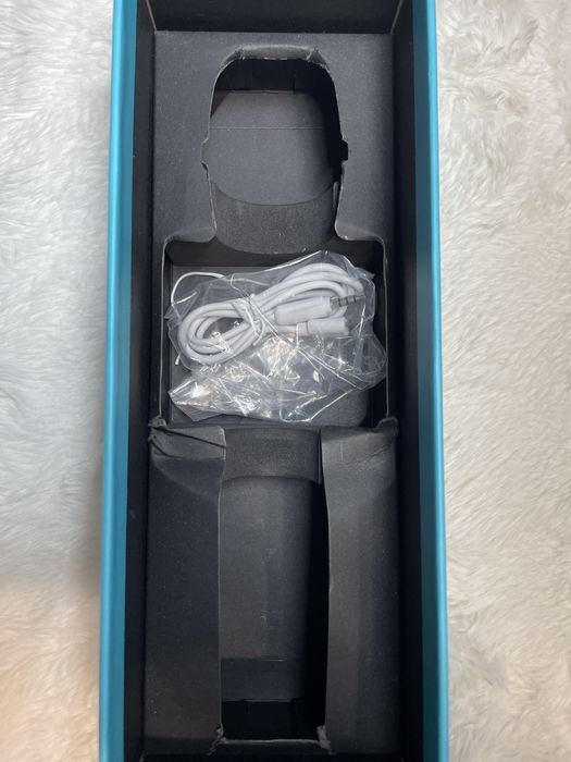 Блютуз микрофон с колонкой