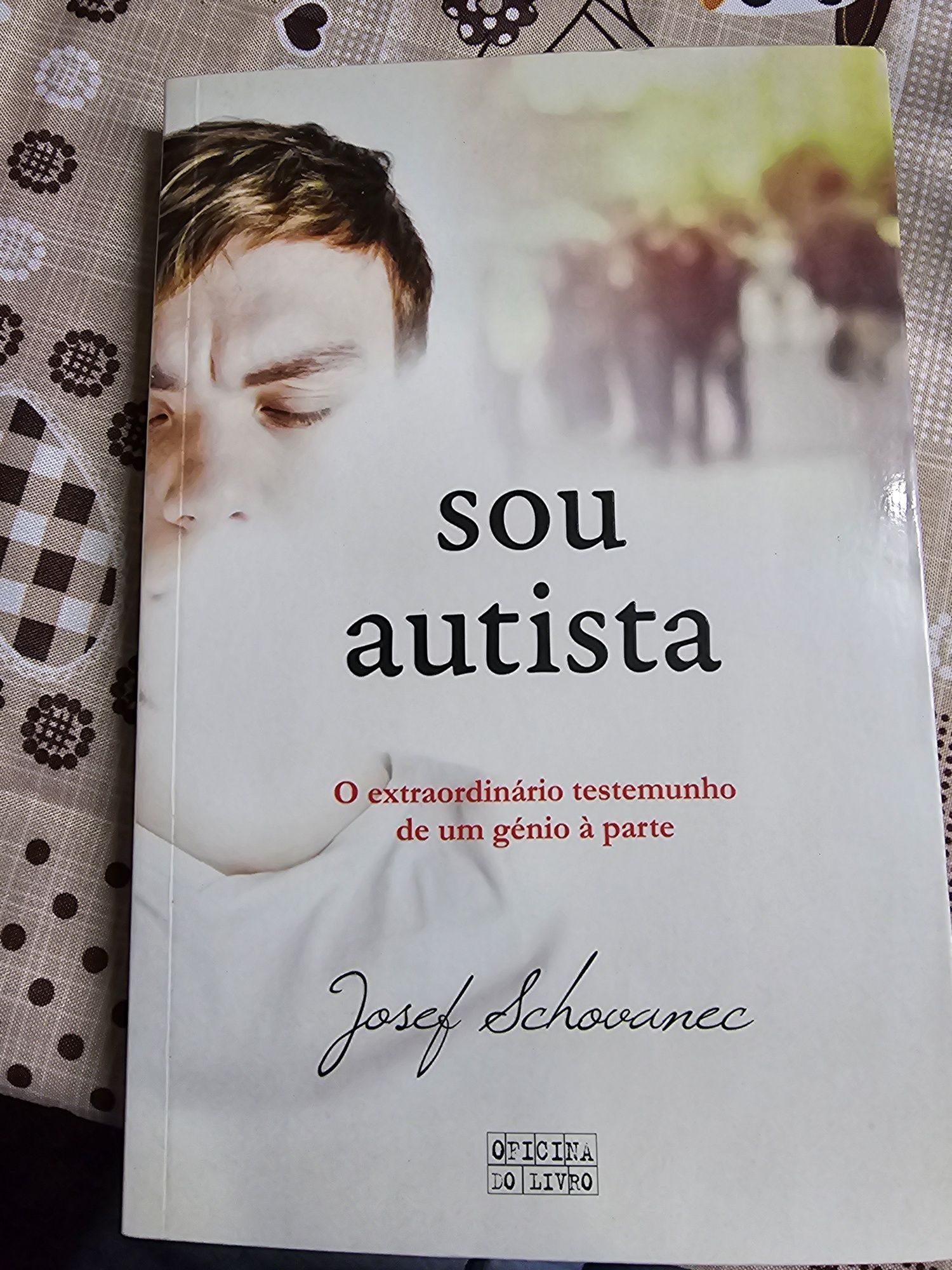 Livro "Sou Autista"