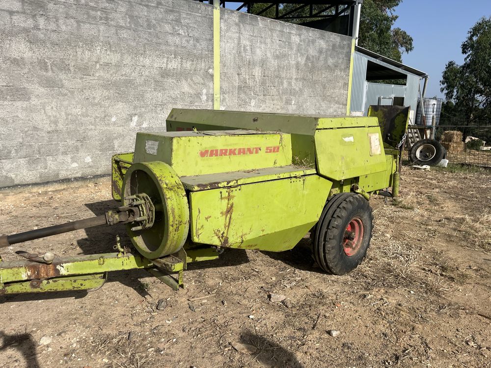 Enfardadeira claas