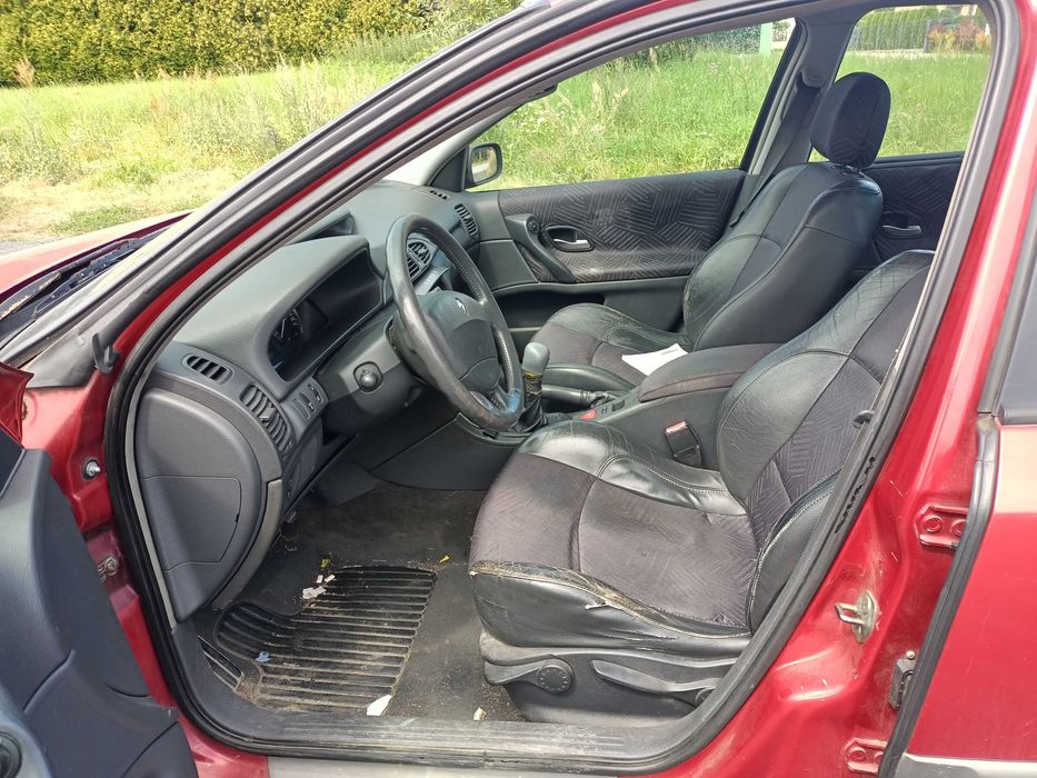 Renault Laguna 1.6 LPG 01r