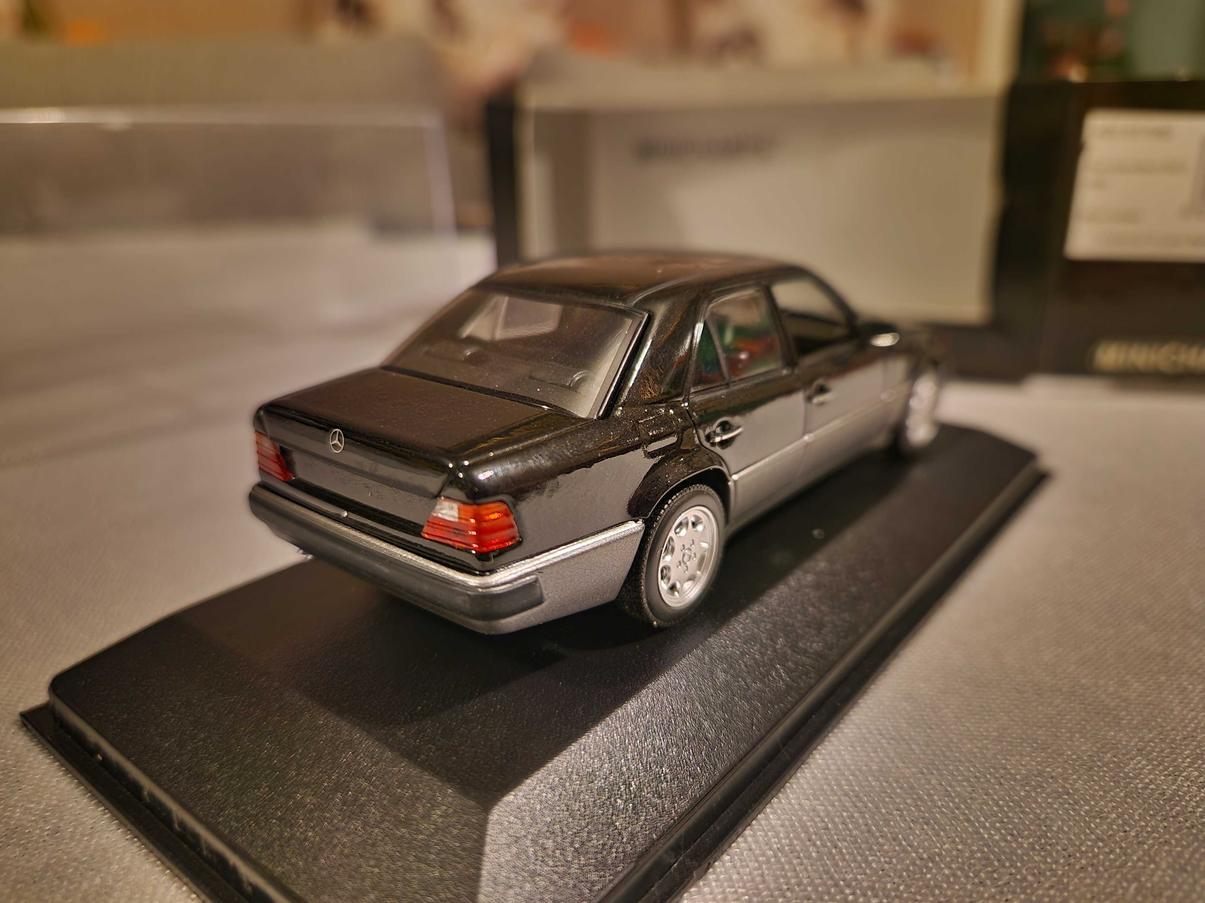 Mercedes 500e (w124) 1:43 minichamps