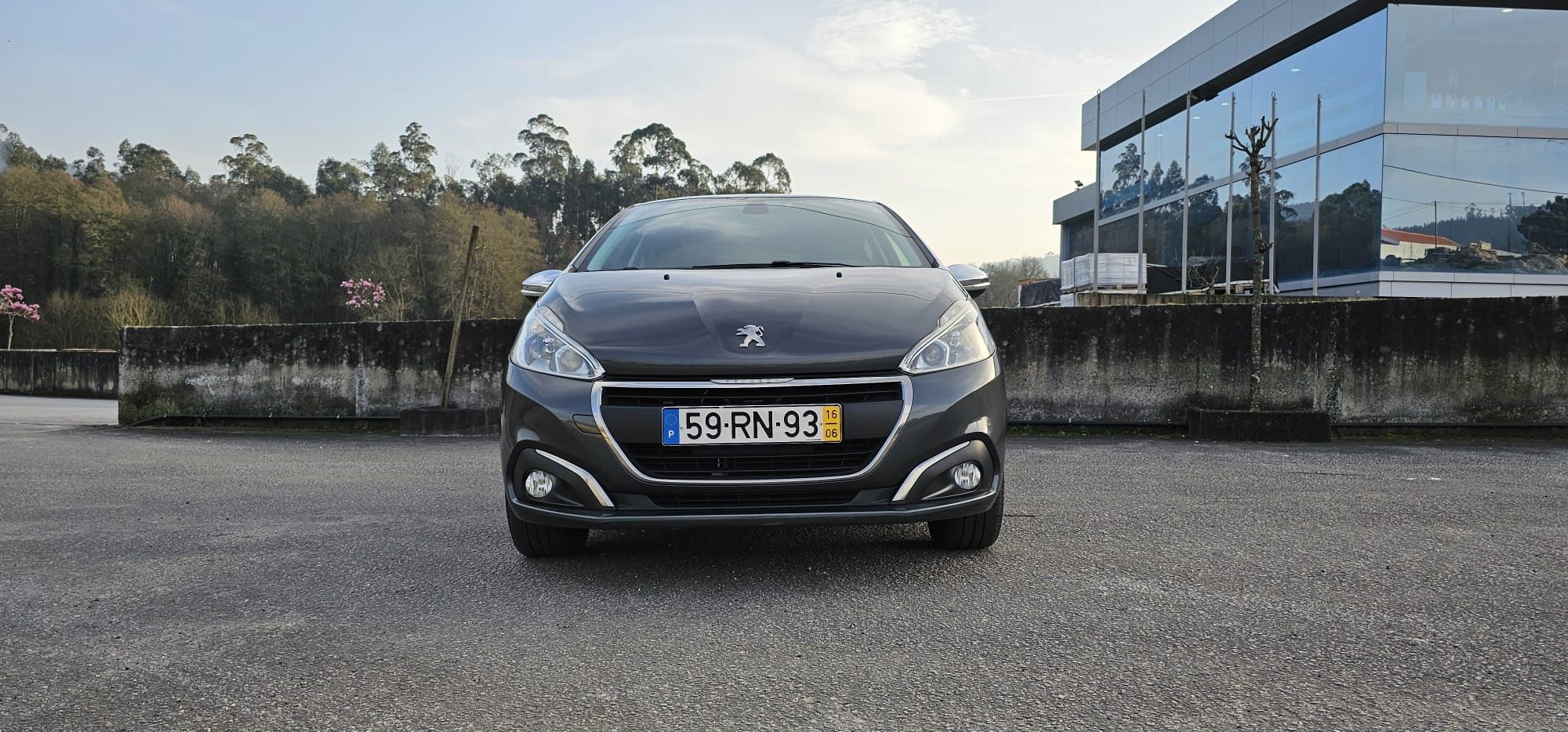 Peugeot 208 1.2 Pure Tech Style 65 000Km