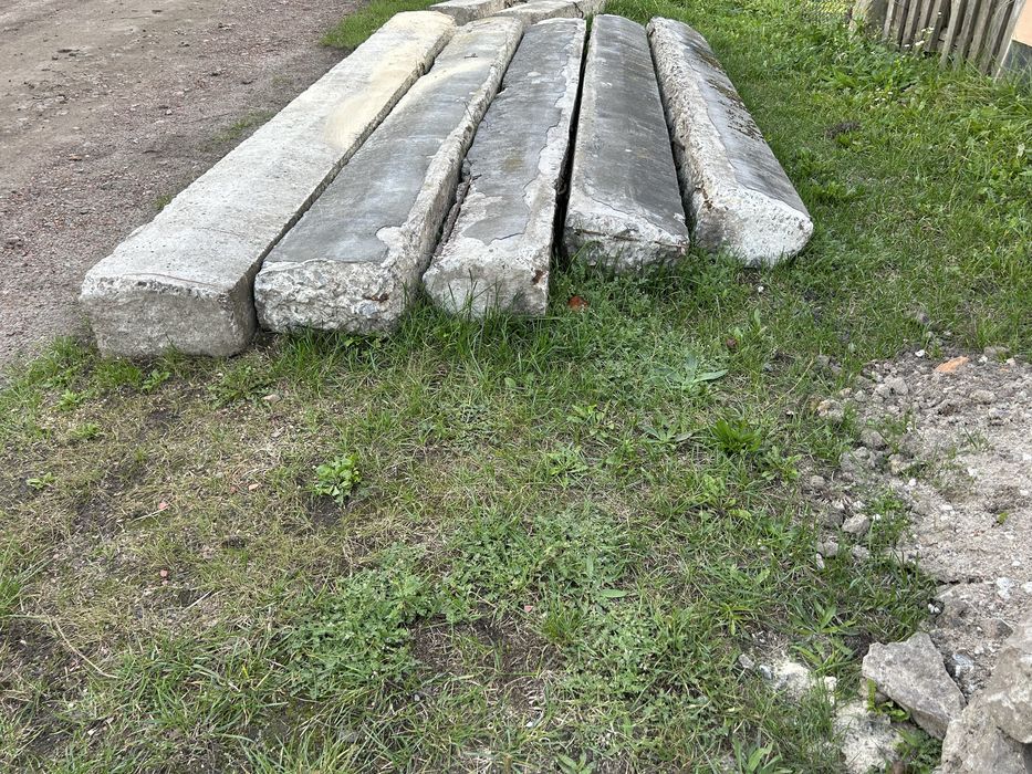 Перемички бетнонні/бордюри