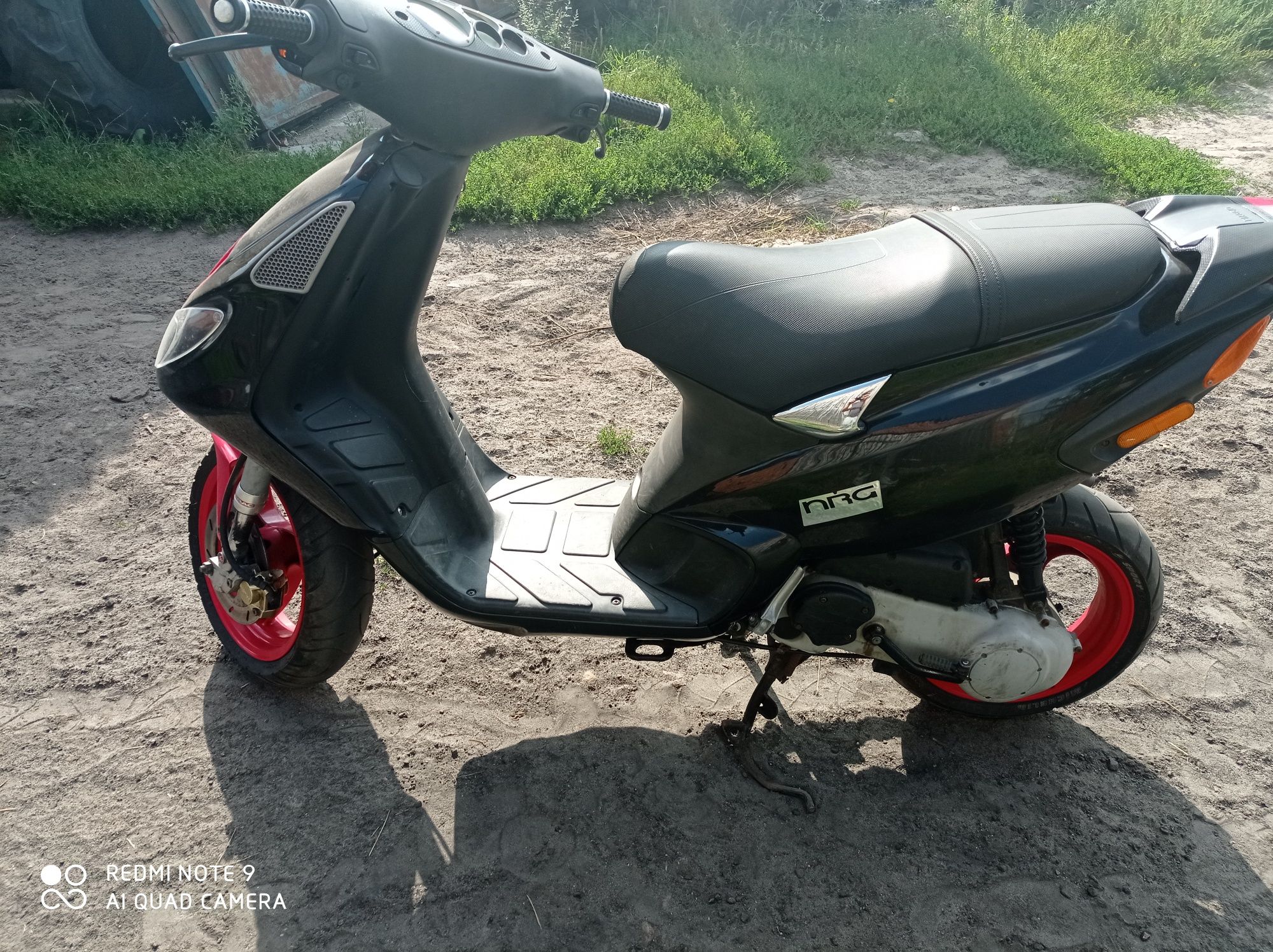 Skuter PIAGGIO NRG  stan jak na foto