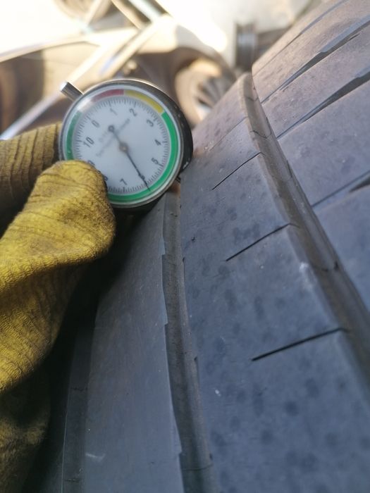 275/40/19 Michelin Pilot Sport 4S