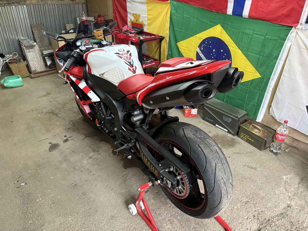 YAMAHA R1 10th Anniversary Limited Edition 2007
