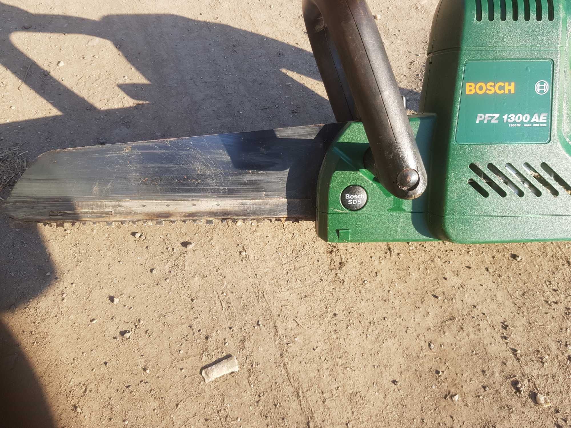 Piła Aligator do Pustaków Bosch PFZ 1300 AE   dewalt ogrodowa