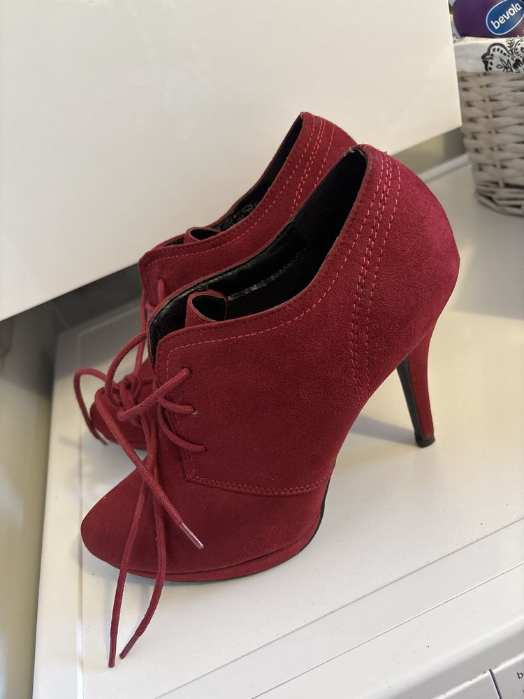Buty   damskie
