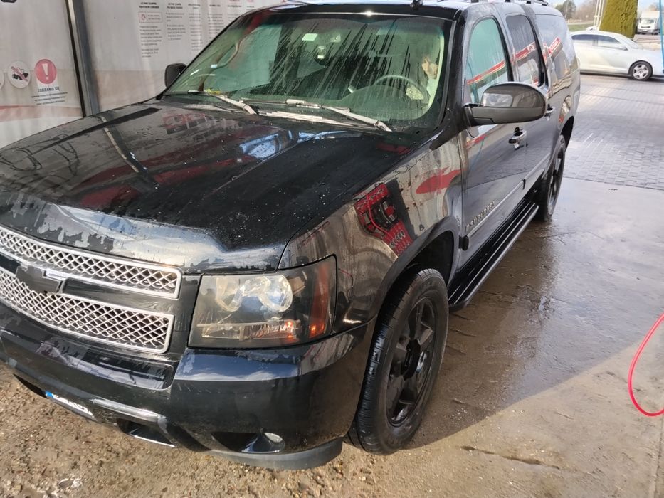 Chevrolet  suburban 2007 r 5.3 Benz hak klima 7 os zamiana
