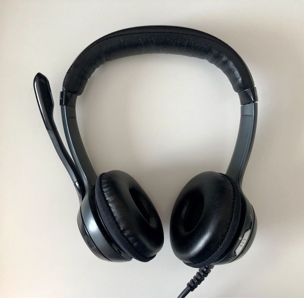 Słuchawki logitech z mikrofonem