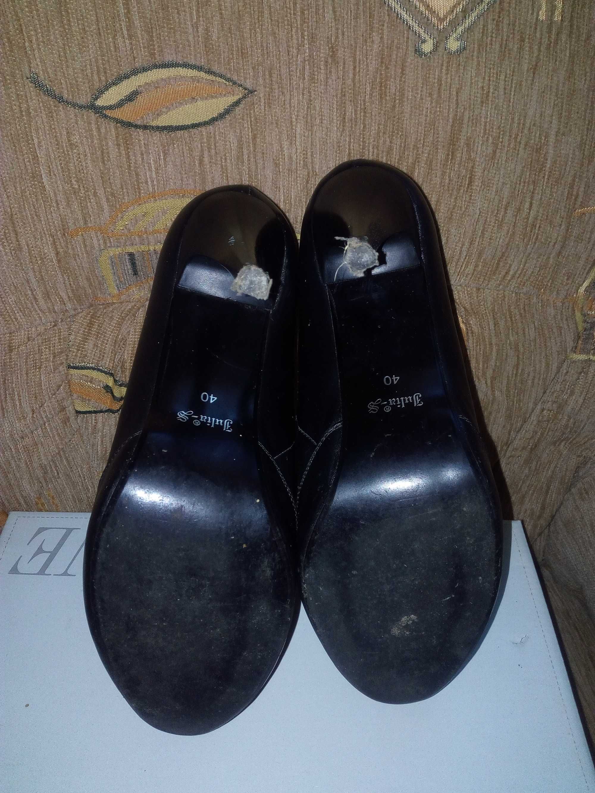 Buty/szpilki  r.40 jak Wojas