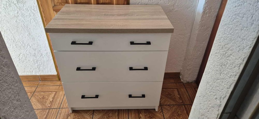 Biała szafka kuchenna