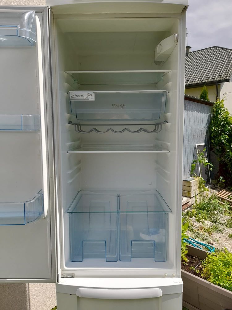 Lodówka Electrolux odbior osobisty
