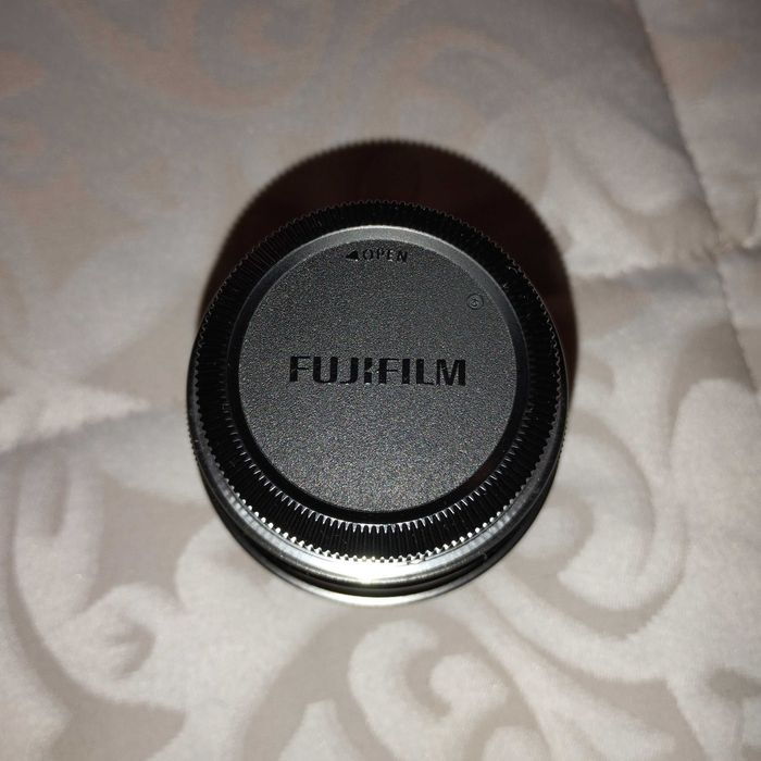 Objetiva TOKINA 56mm 1.4 Fujifilm X-Mount