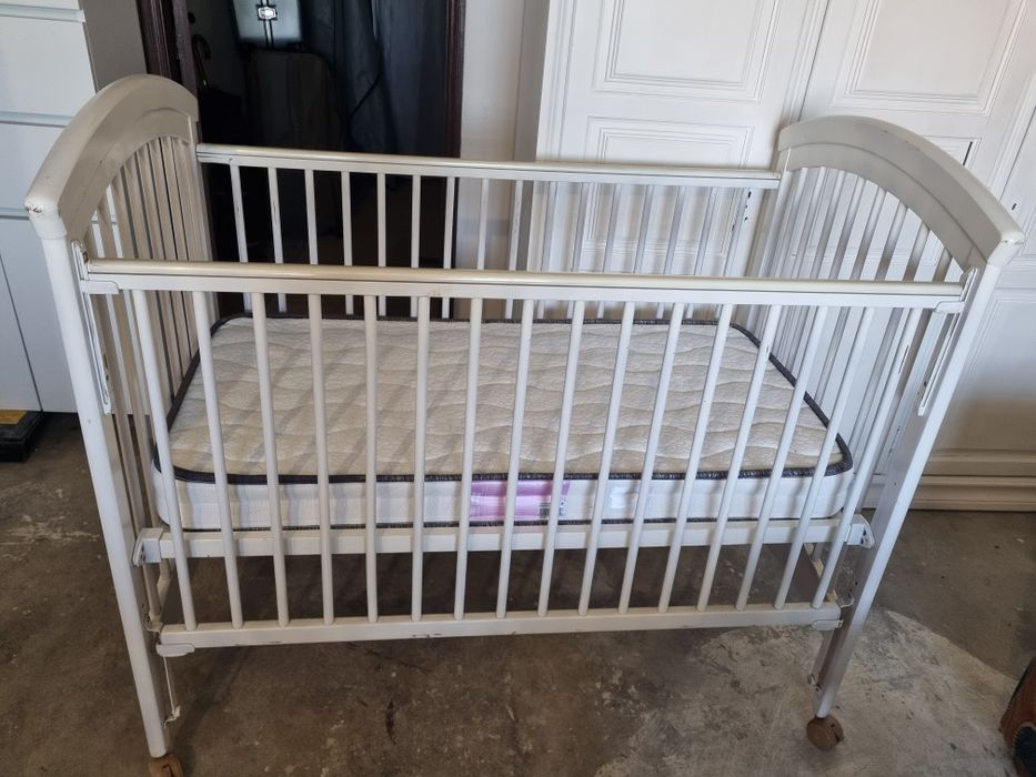 Berço bebe branco