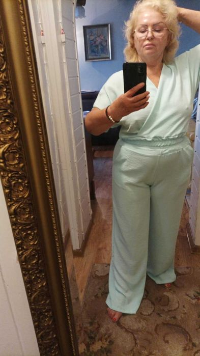 Nowy komplet damski letni miętowy.