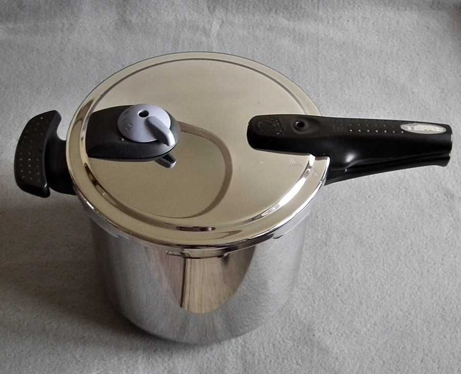 Francuski szybkowar TEFAL Sensor 3 o poj. 7,5l, do indukcji