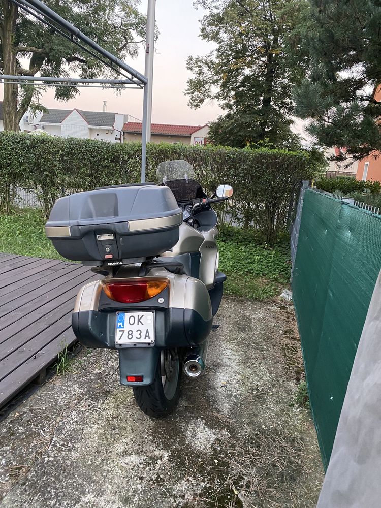 Honda NTV 650 Deauville