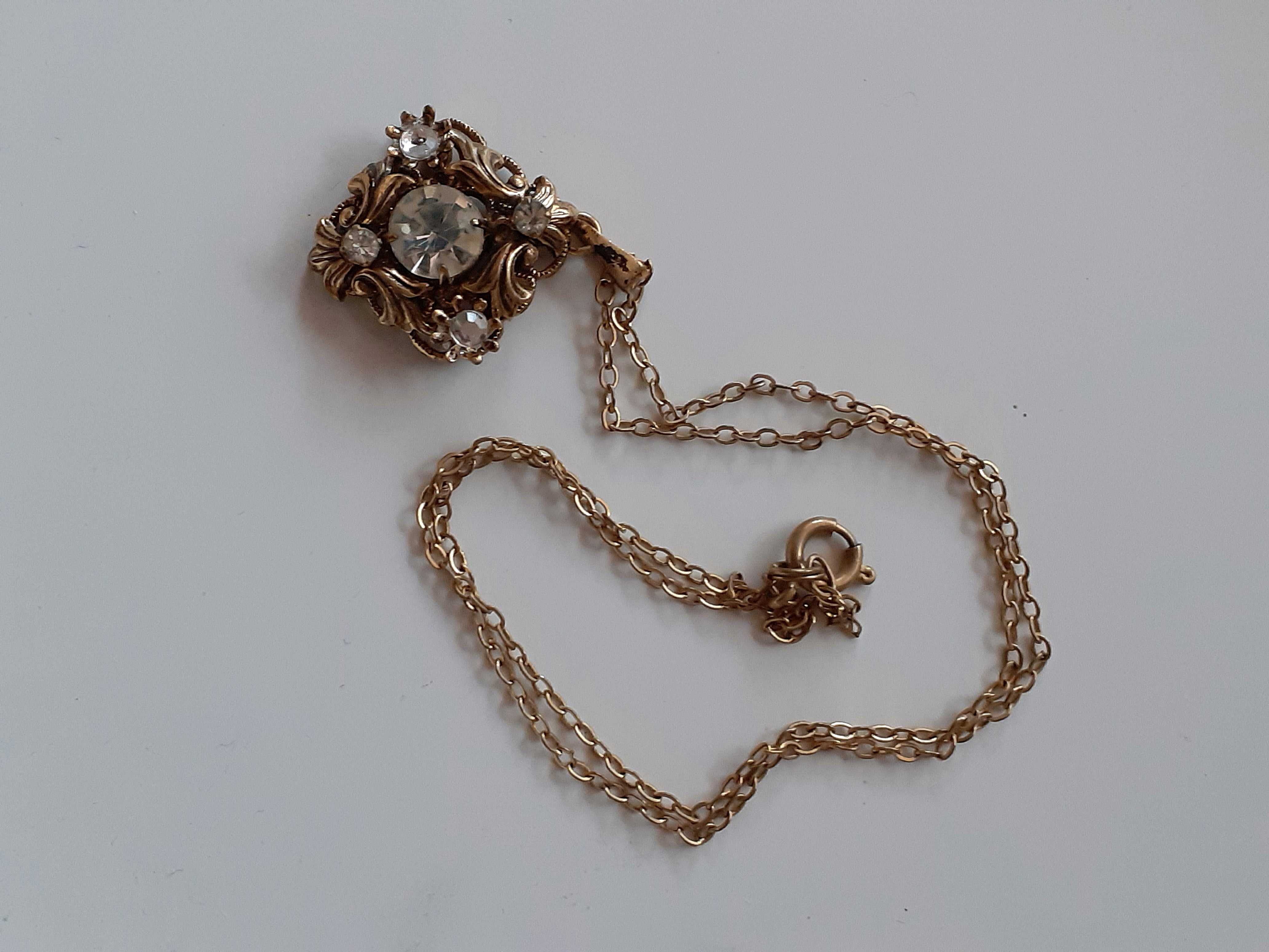 naszyjnik z zawieszką, biżuteria vintage