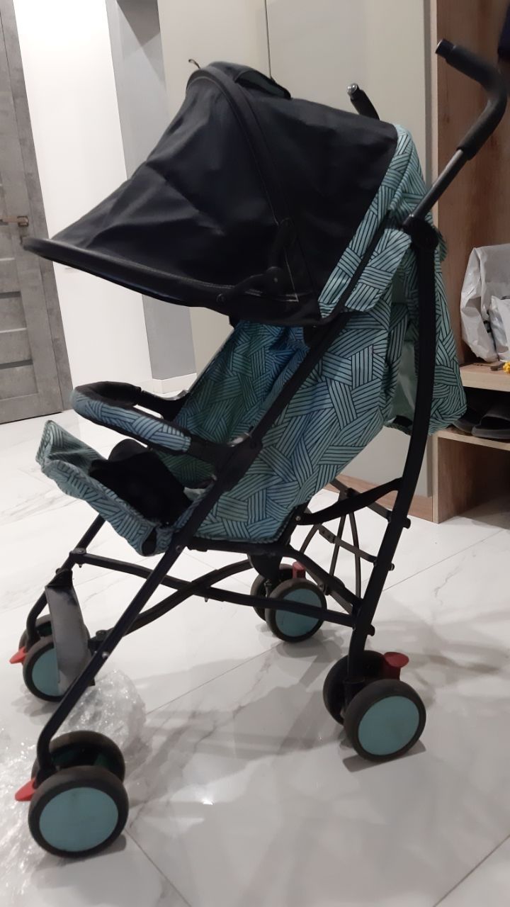 Продается погулочная коляска Cool Baby б/у
