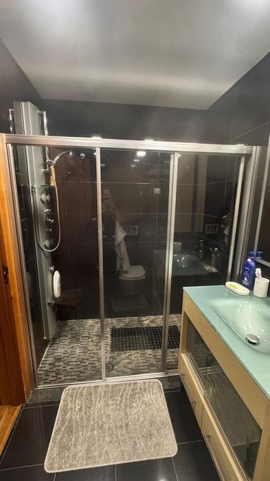 T2 Infantado, novo, sala mobilada, 2 wc