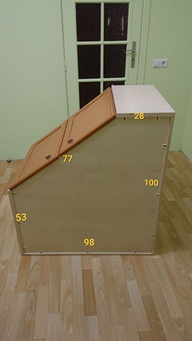 Кутова шафа, частина кухонного гарнітура, антресолі