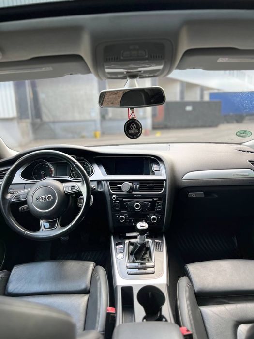 Wynajem aut klasy premium. Audi A4 2.0T