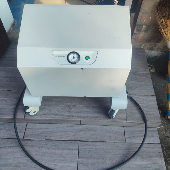 Пневматичний компресор СМ-100