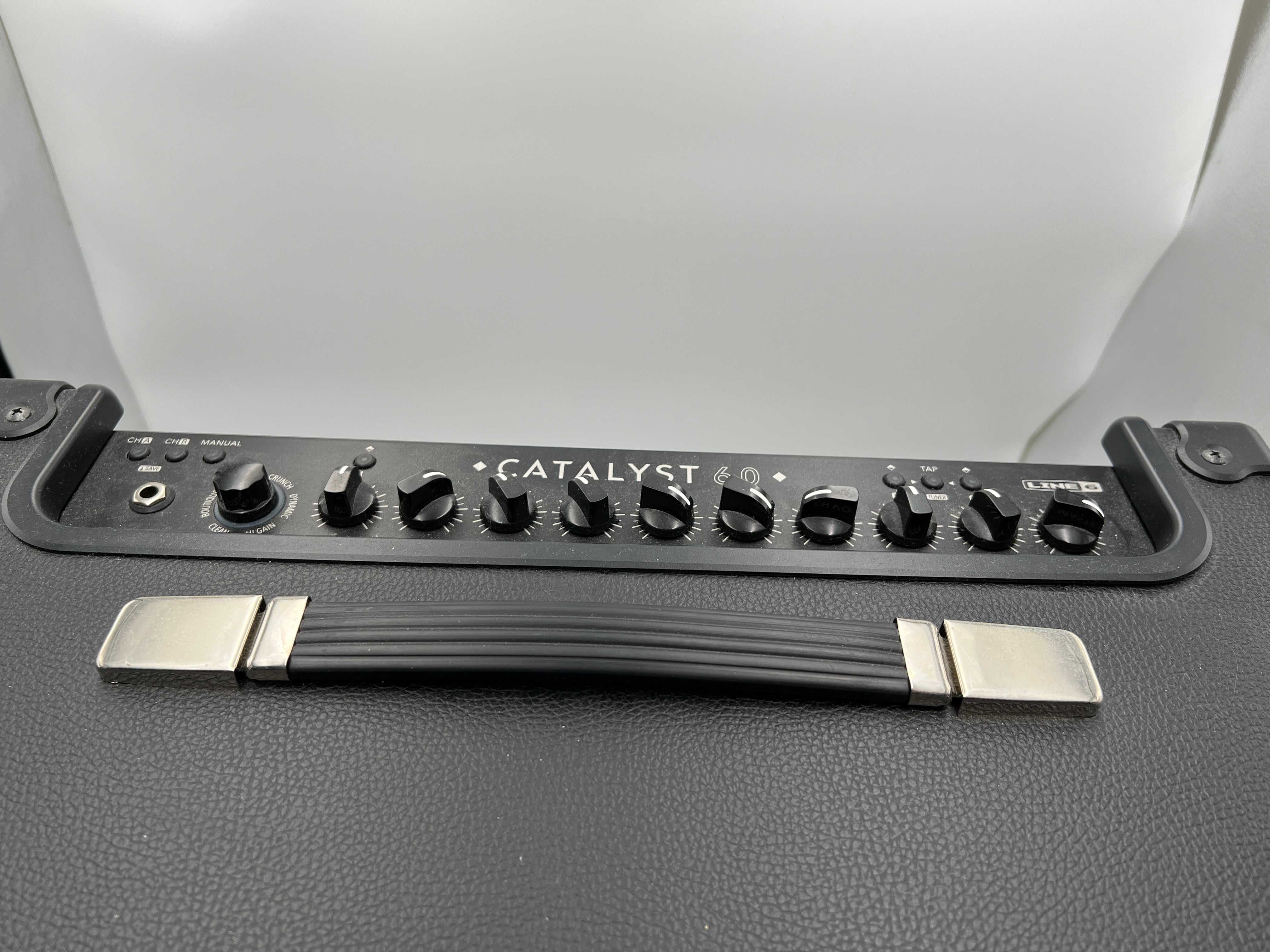 Wzmacniacz gitarowy LINE 6 CATALYST 60 /12" HC60/60W