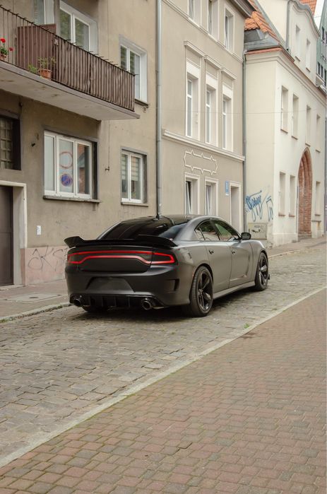 Wynajem Dodge Charger | Wypożyczalnia aut sportowych premium |Warszawa