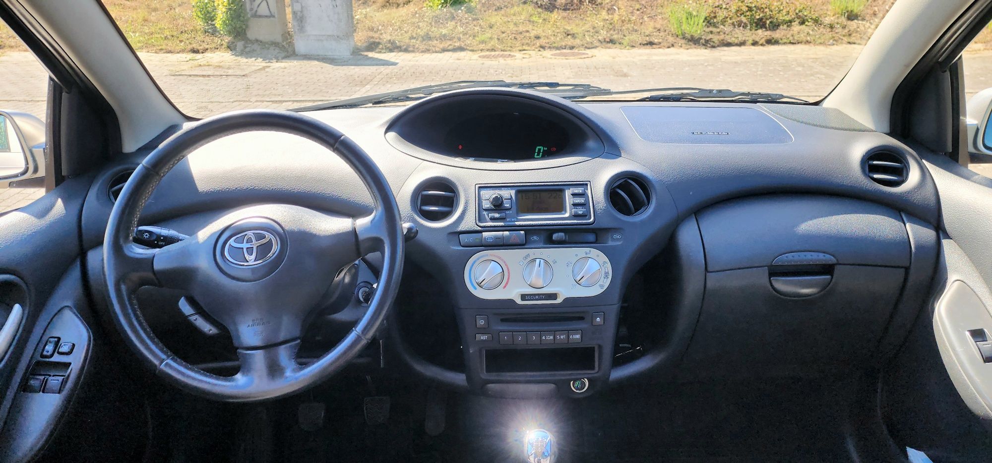 Toyota Yaris VVTI 130 000km
