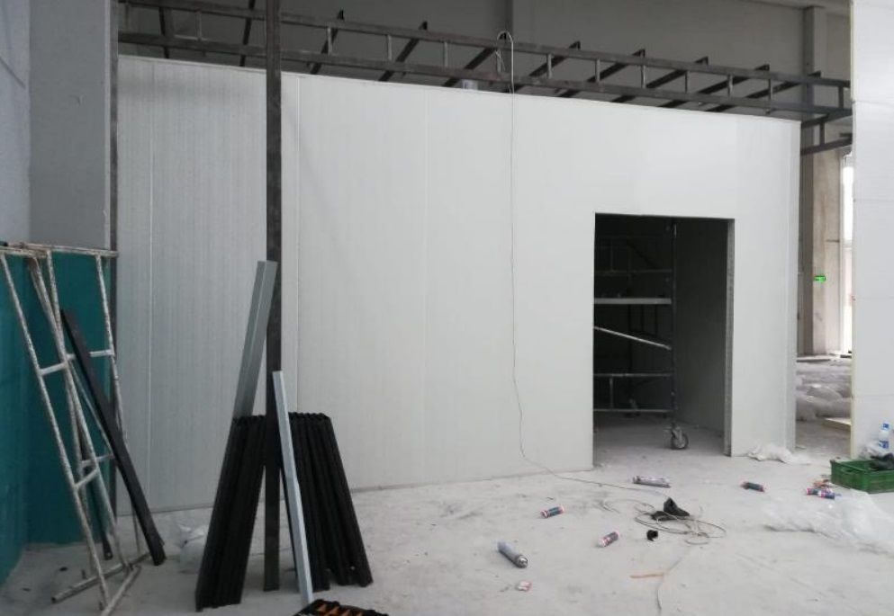 Камера холодильная для кондитерских изделий холодильник промисловий