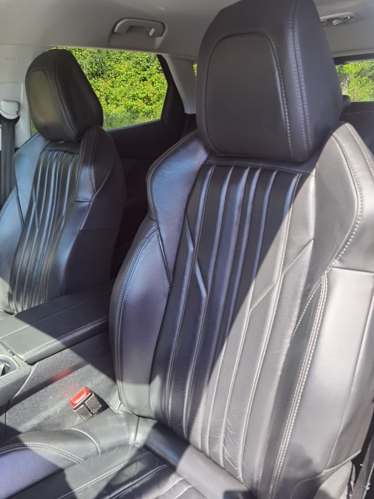 Peugeot 3008 allure Full extras