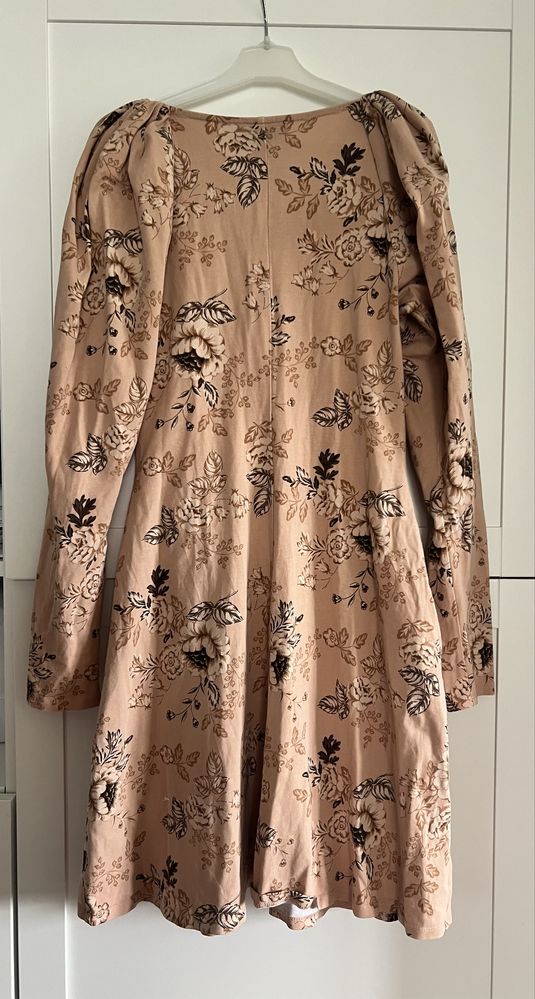 Sukienka ciazowa ASOS maternity kwiaty brudny roz