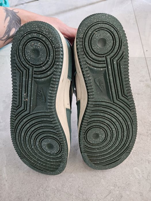 Nike Air Force 1 LV8 unisex