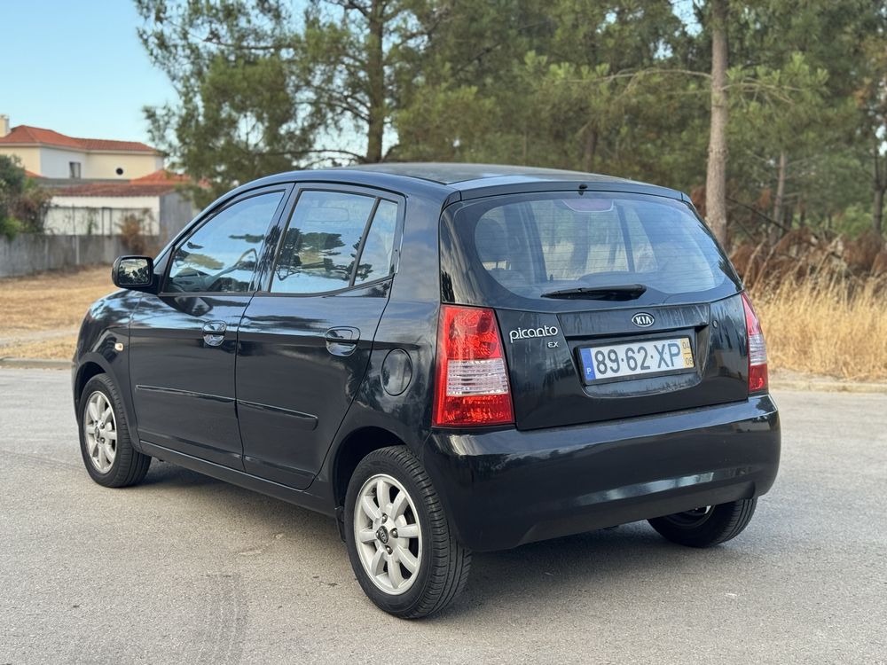 Kia picanto com AC 140 mil km