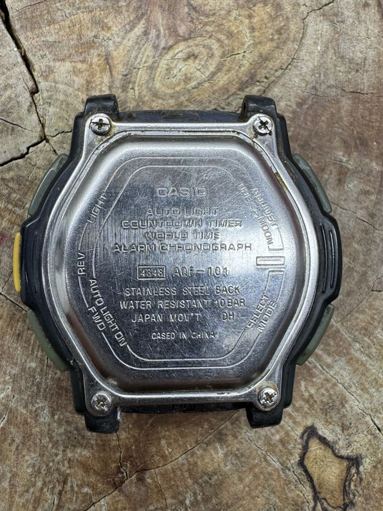 Stary męski zegarek Casio Illuminator
