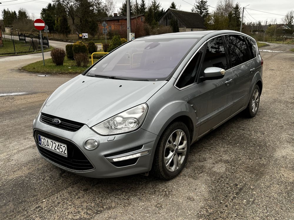 Ford S-Max Titanium Gold. Full opcja.