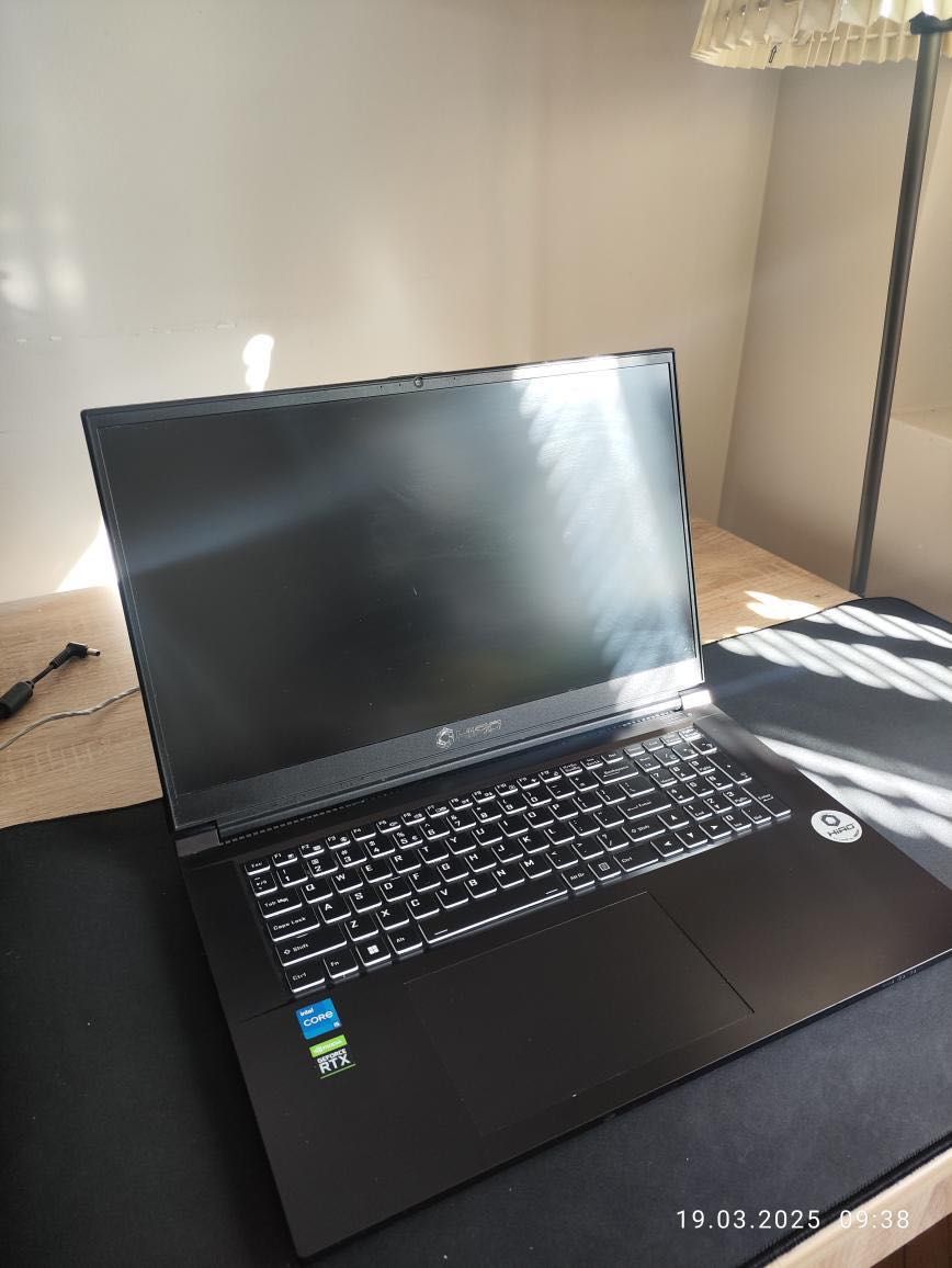 Laptop RTX3050 I5-12500H 16 GB RAM 1 TB SSD