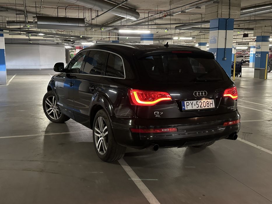 Audi Q7 3.0 tdi 7 os. 291 k przebieg