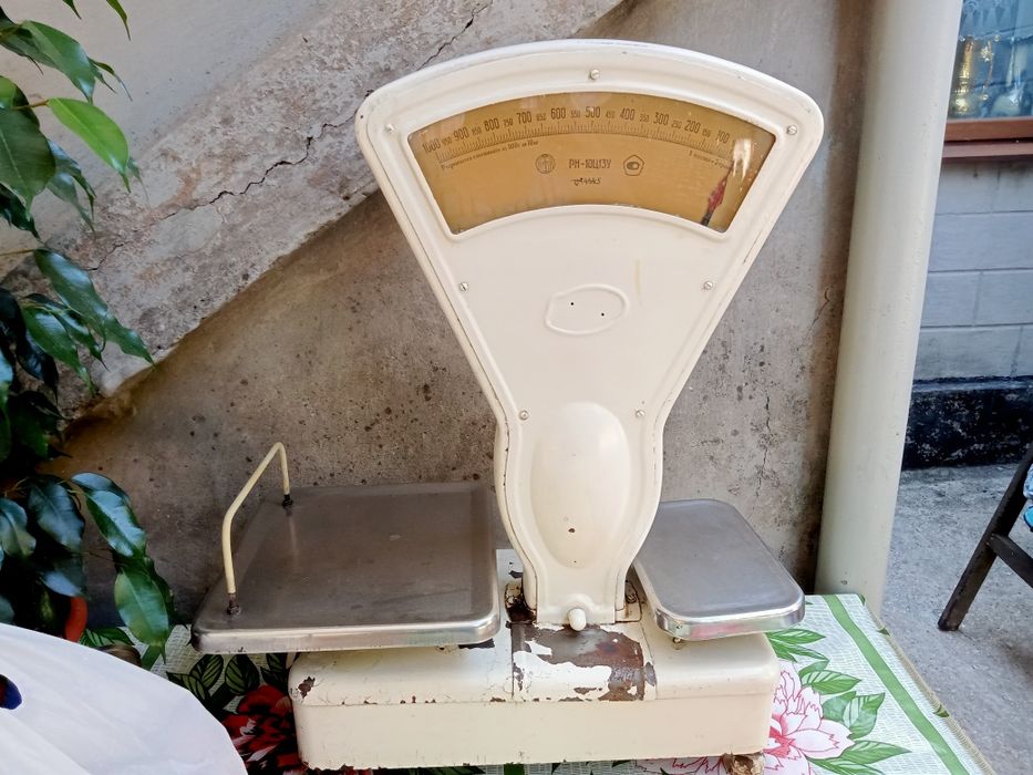 Продам стрелочные весы